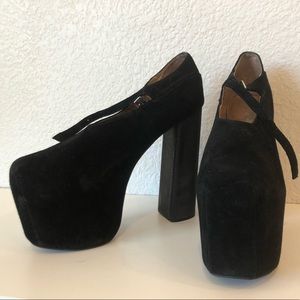 The Jeffrey Campbell Mega Mary Jane